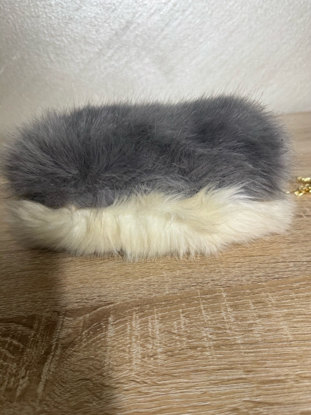 Zara Two-Tone Gray/Cream Faux Fur Crossbody Bag Clatch - Picture 6 of 12
